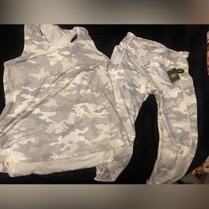 NWT! Camouflage Athletic Works leggings and tanktop
